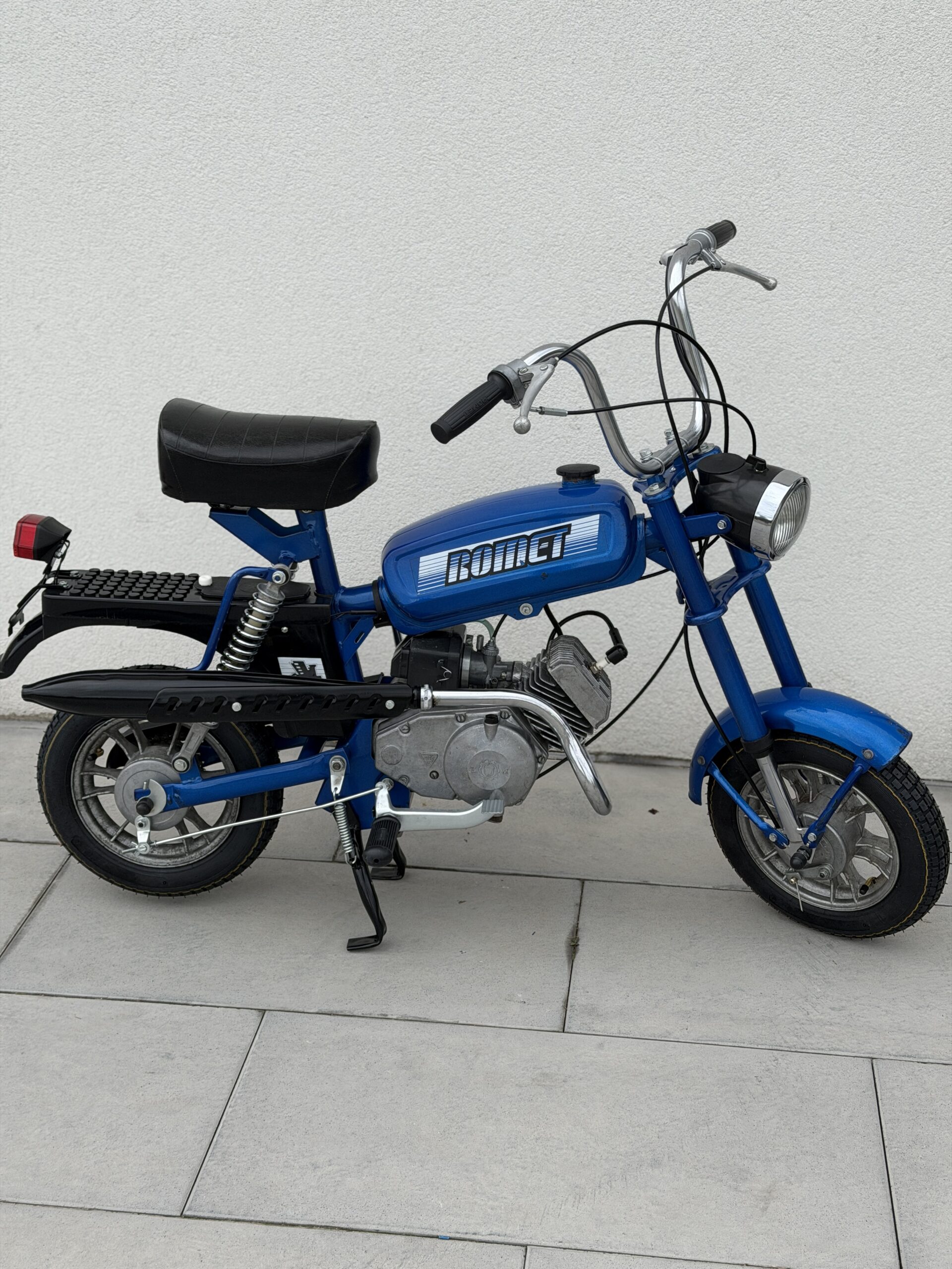 Motorynka  301 romet ORG ZMD metalic fabryczny lakier maly przebieg